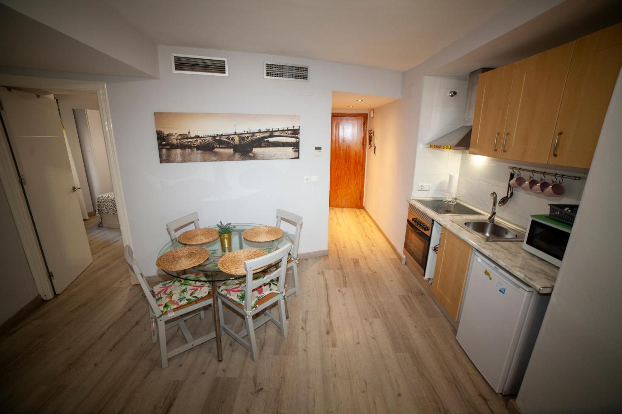 Apartamento Fedelena Apartment Sevilla Bagian luar foto